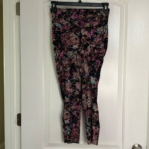💜🧘‍♀️EXCELLENT USED CONDITION LULULEMON BASE PACE HR LEGGINGS💜🧘‍♀️